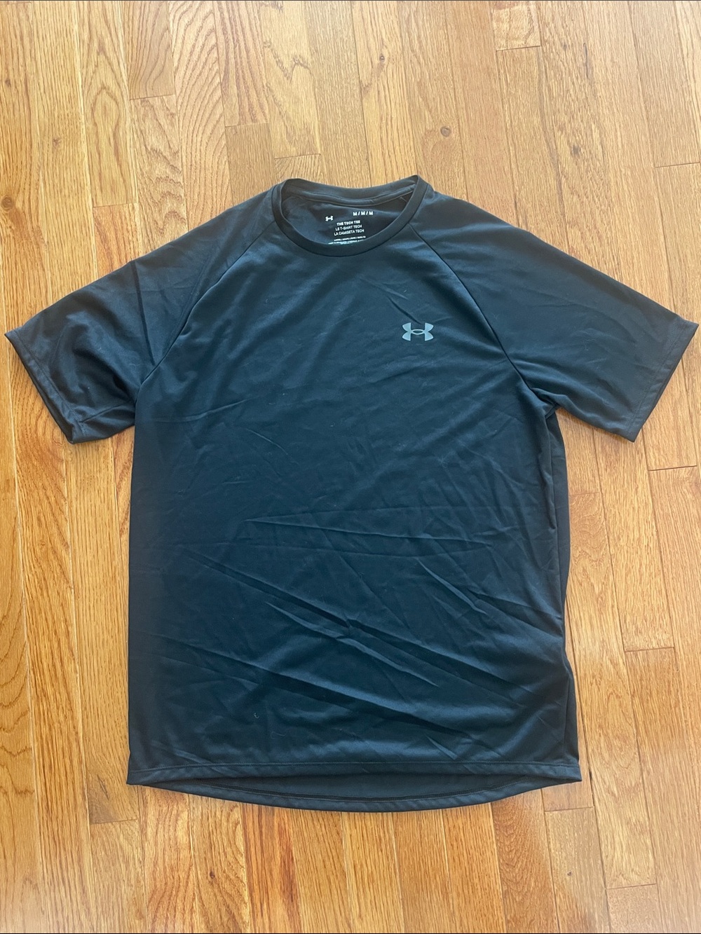 Under Armour Black Short Sleeve Athletic Tee
